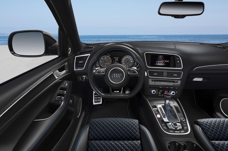Торпедо Audi SQ5 TDI Plus (8R) 2015 года  (WW) (фото 10 из 12)